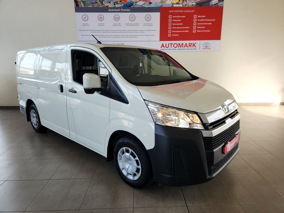 TOYOTA QUANTUM 2.8 LWB F/C P/V, image 1