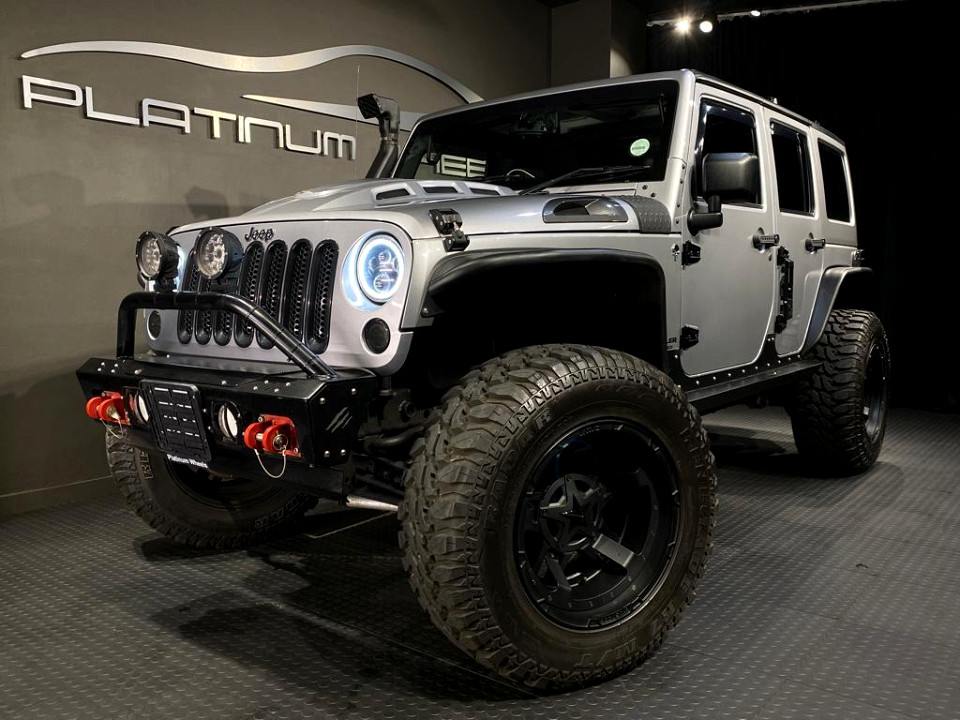 JEEP WRANGLER UNLTD SAHARA 3.6L V6 A/T, image 1