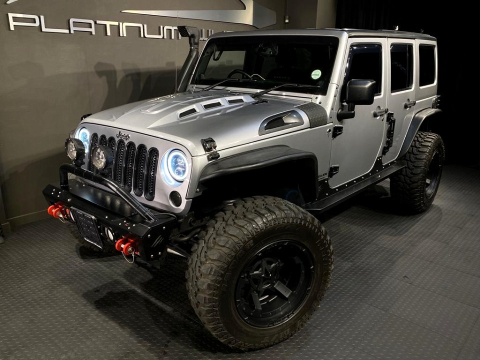 JEEP WRANGLER UNLTD SAHARA 3.6L V6 A/T, image 2