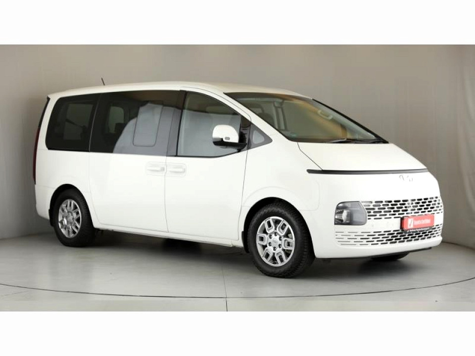 HYUNDAI STARIA 2.2D EXECUTIVE A/T , image 1