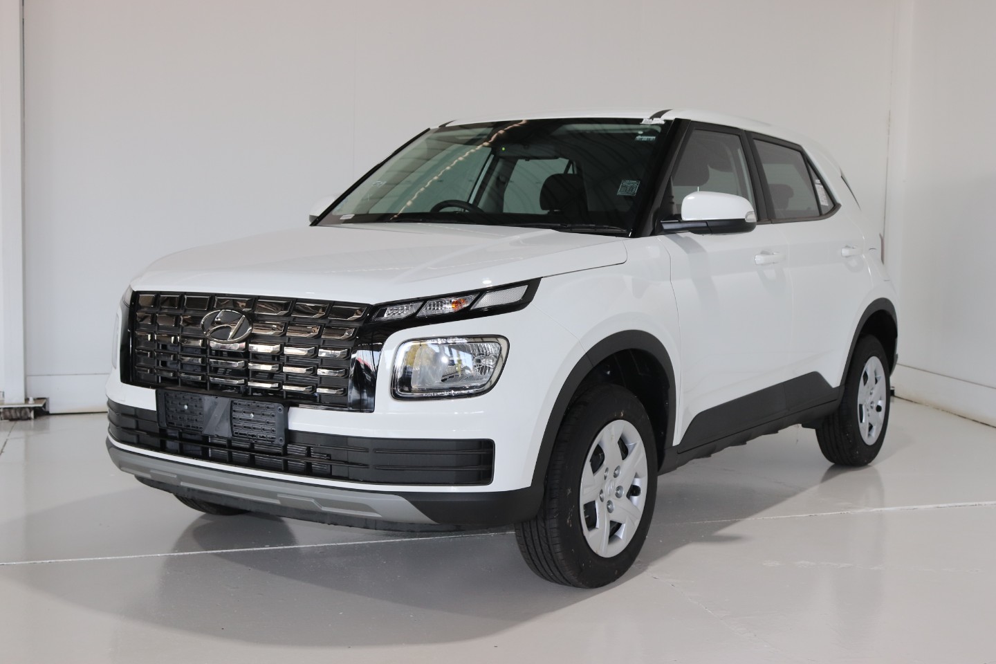 HYUNDAI VENUE 1.2 MOTION, image 1