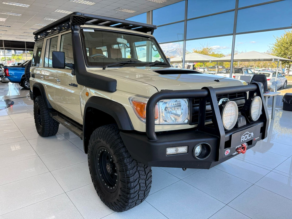 TOYOTA LANDCRUISER 76 4.5D V8 S/W, image 2