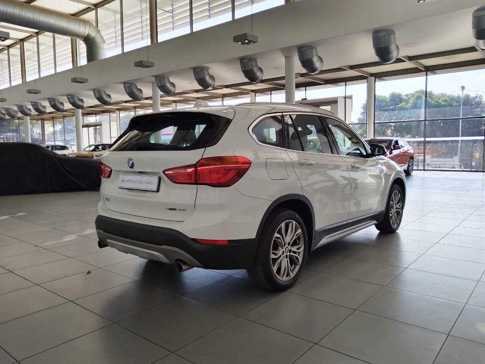 BMW X1 sDRIVE20i A/T (F48), image 2