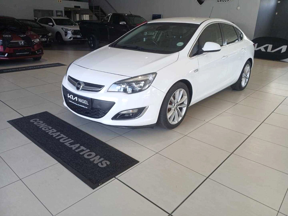 Opel Astra sedan 1.6 Turbo Cosmo, image 1