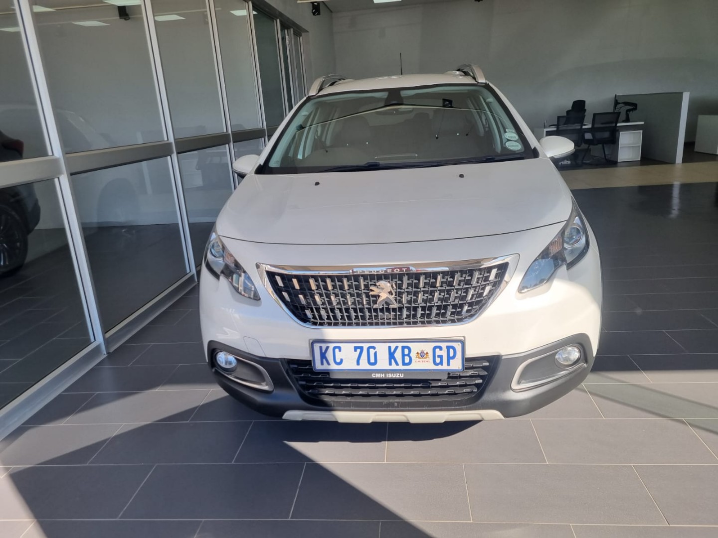 PEUGEOT 2008 1.2T ALLURE A/T, image 2