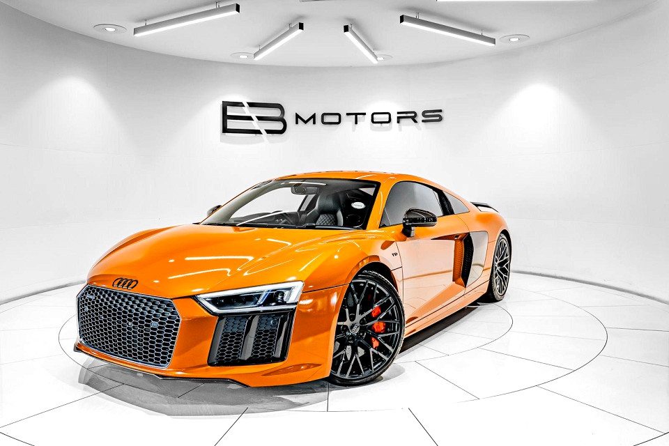 AUDI R8 5.2 FSi QUATTRO S TRONIC (PLUS), image 1