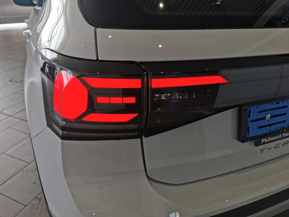 Volkswagen T-Cross 1.0 TSI Life DSG, image 2