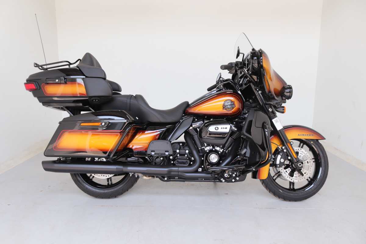 HARLEY DAVIDSON ULTRA LIMITED 114, image 1