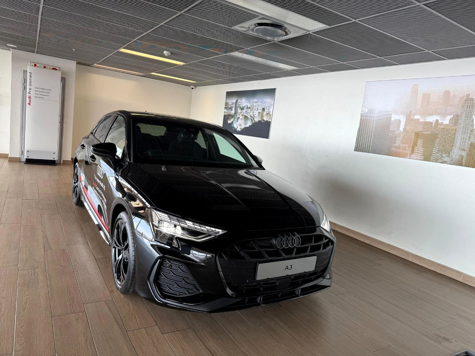 AUDI A3 SPORTBACK 35 TFSI BLACK EDITION TIP, image 1