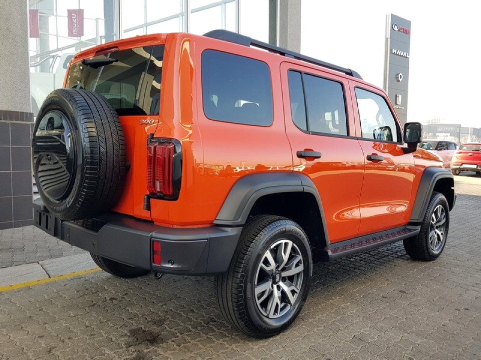 GWM TANK 300 2.0T SUPER LUXURY HYBRID 4X4 A/T, image 2