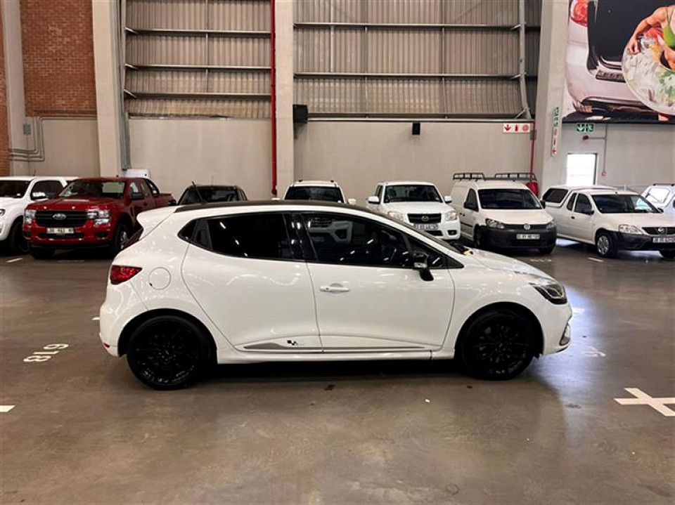 RENAULT CLIO IV 1.6 RS 200 EDC LUX , image 2