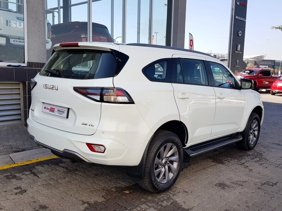 ISUZU MU-X 3.0D LS 4X4 A/T, image 2