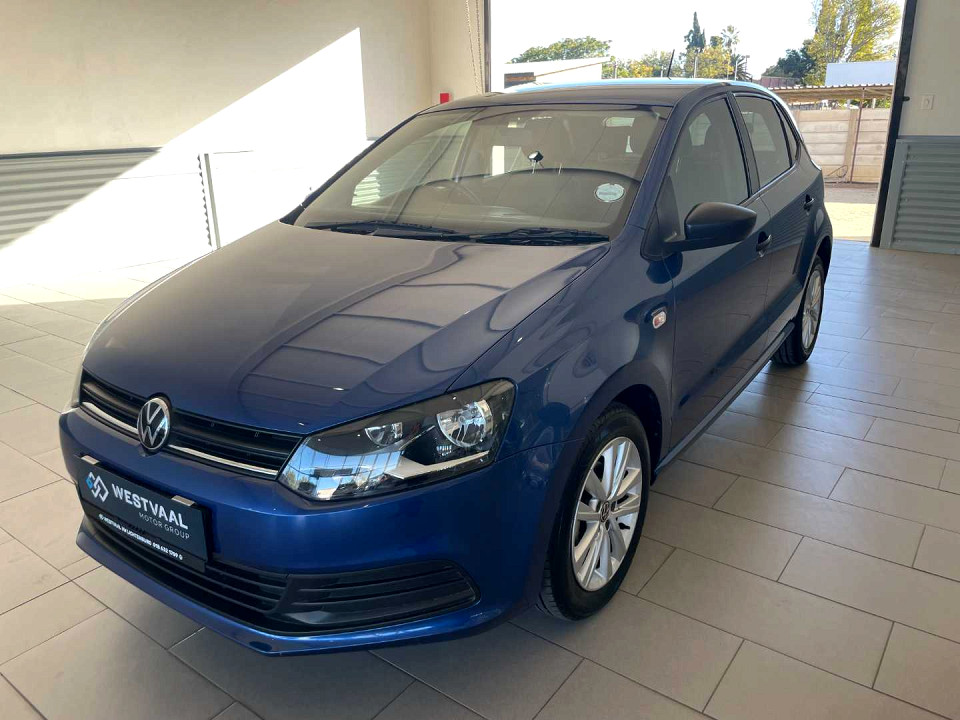 VOLKSWAGEN POLO VIVO 1.4 TRENDLINE (5DR), image 1