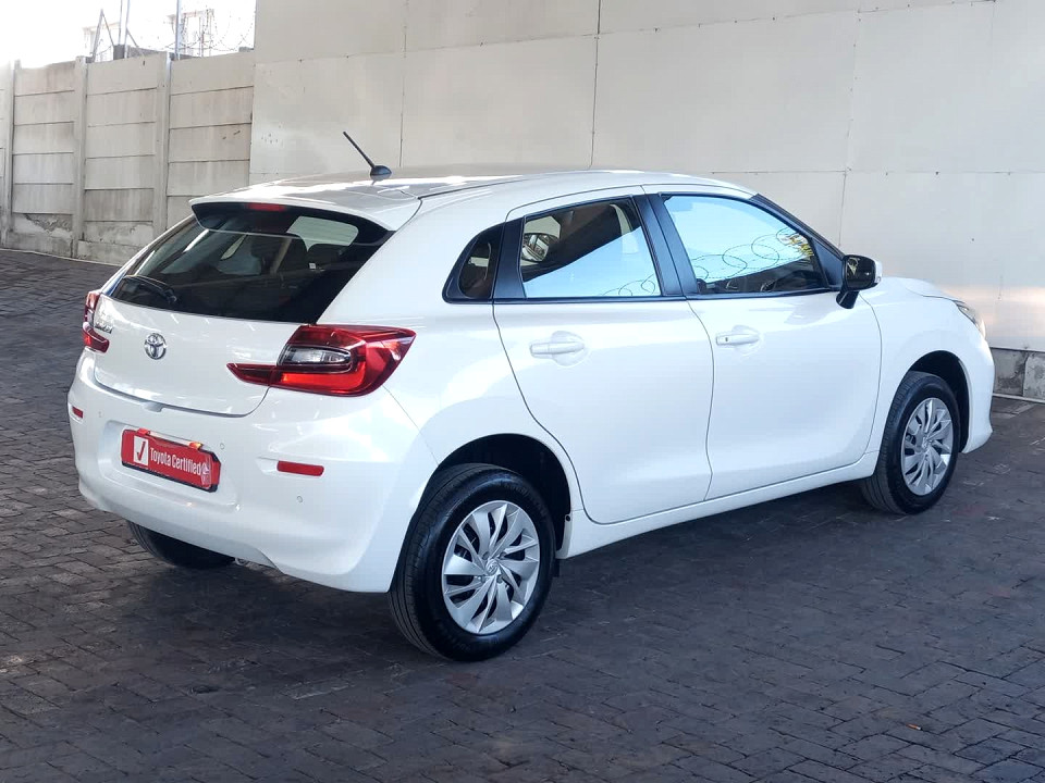TOYOTA STARLET 1.5 Xi, image 2