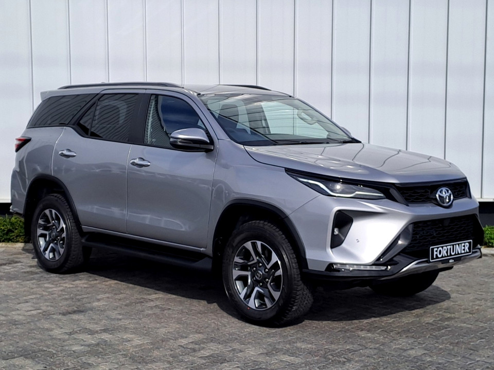 TOYOTA FORTUNER 2.4GD-6 4X4 A/T, image 1