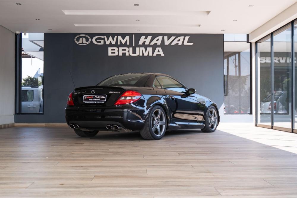 Mercedes-Benz SLK 55 AMG, image 2