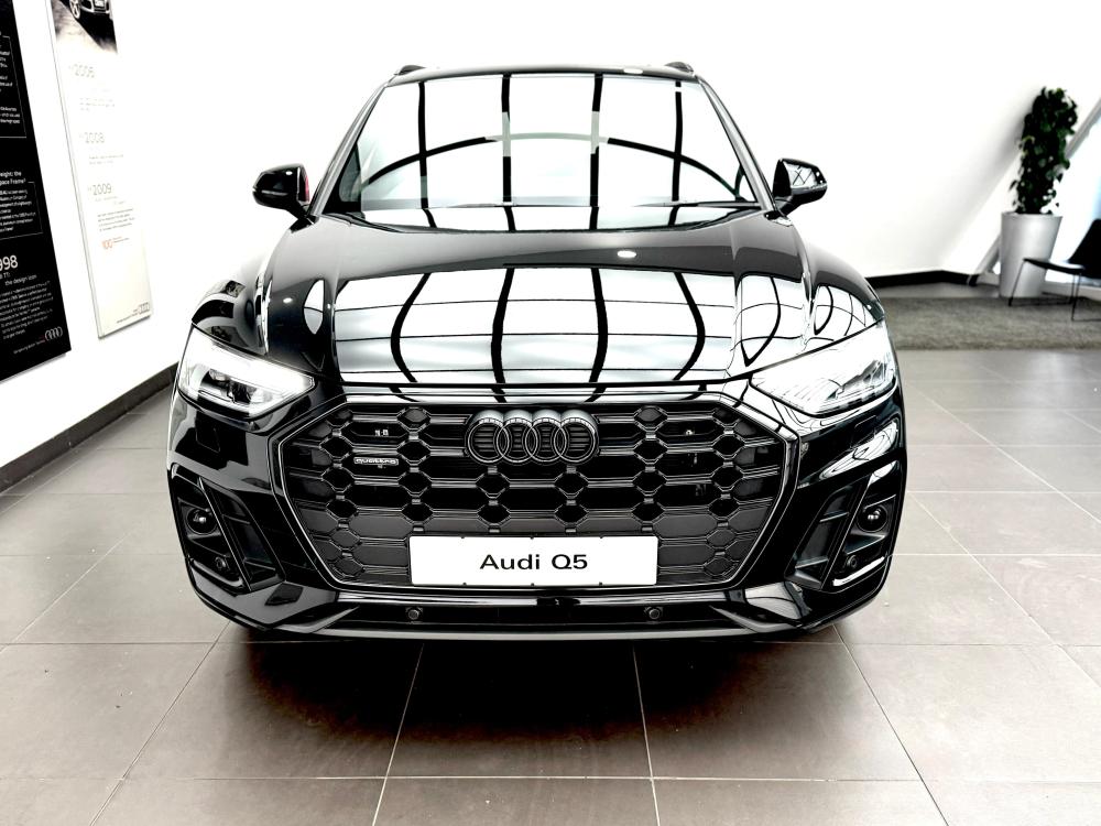 Audi Q5 Black Edition 40 TDI quattro S tronic, image 2
