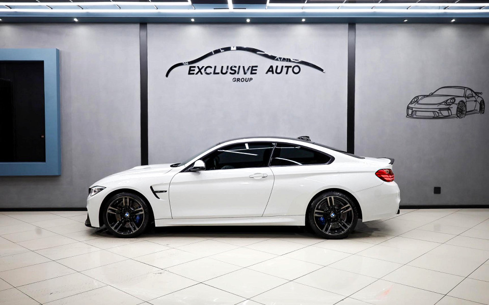 BMW M4 coupe M-DCT, image 2