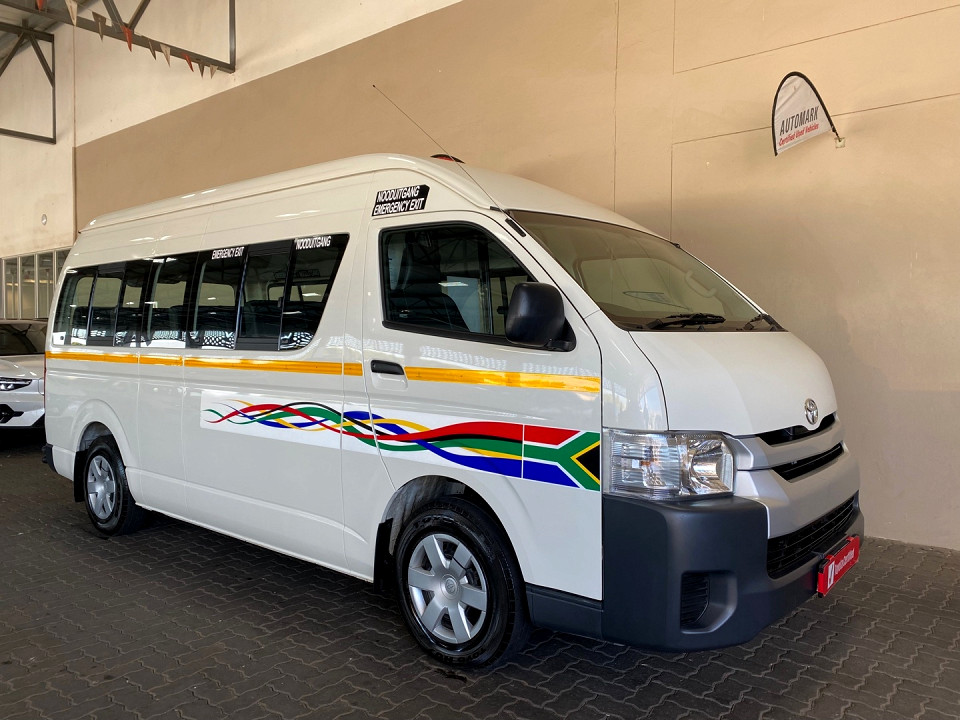Toyota Hiace 2.5D-4D Ses\'fikile, image 1