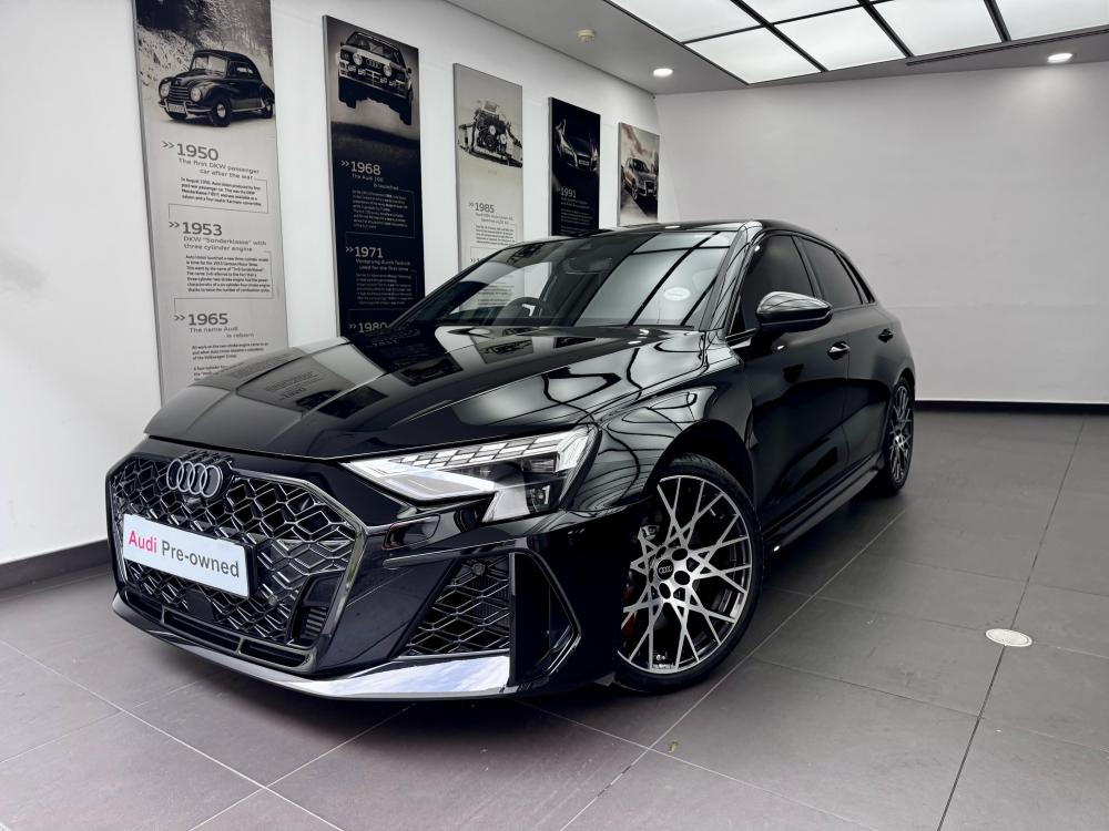 Audi RS3 Sportback TFSI quattro S tronic, image 1