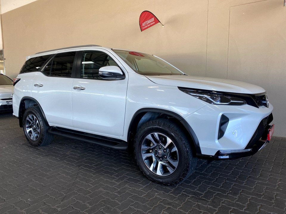 TOYOTA FORTUNER 2.4GD-6 4X4 A/T, image 1
