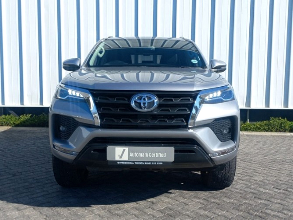 TOYOTA FORTUNER 2.8GD-6 R/B A/T, image 2