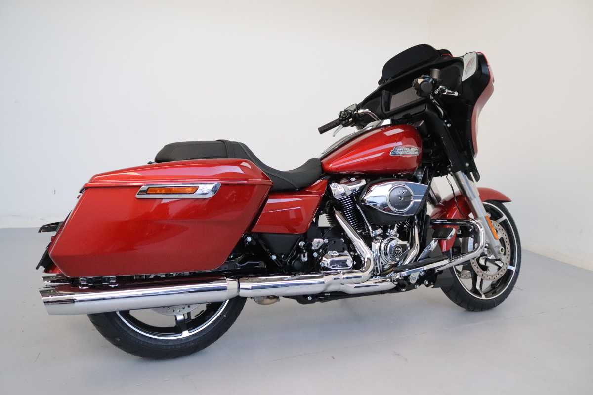 HARLEY DAVIDSON STREET GLIDE, image 2