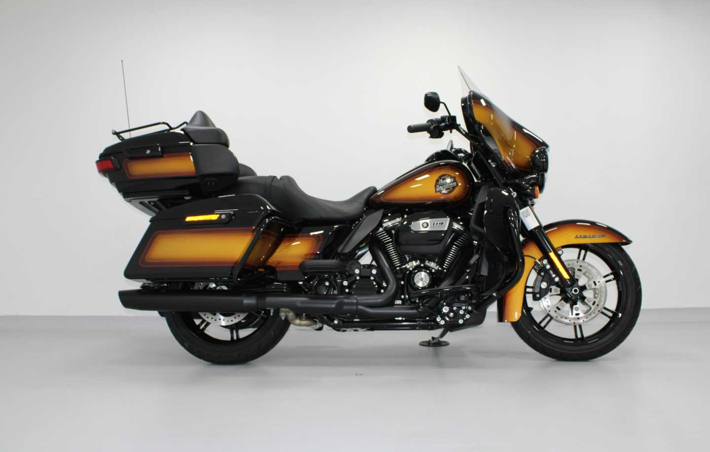 HARLEY DAVIDSON ULTRA LIMITED 114, image 1