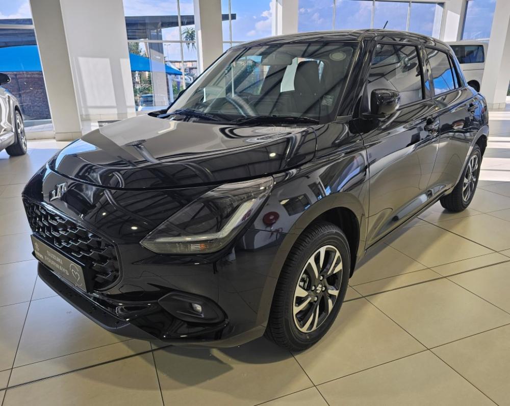 Suzuki Swift 1.2 GLX MT, image 2