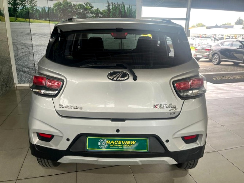 MAHINDRA KUV 100 1.2 K8+ NXT, image 2