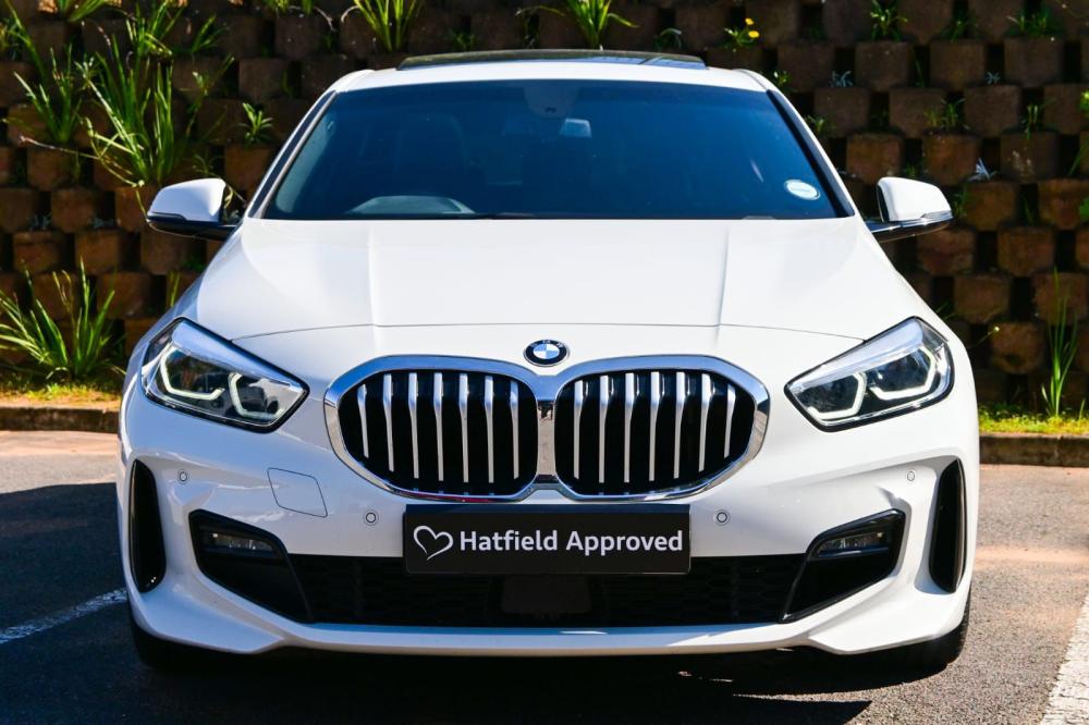 BMW 118i M Sport, image 2