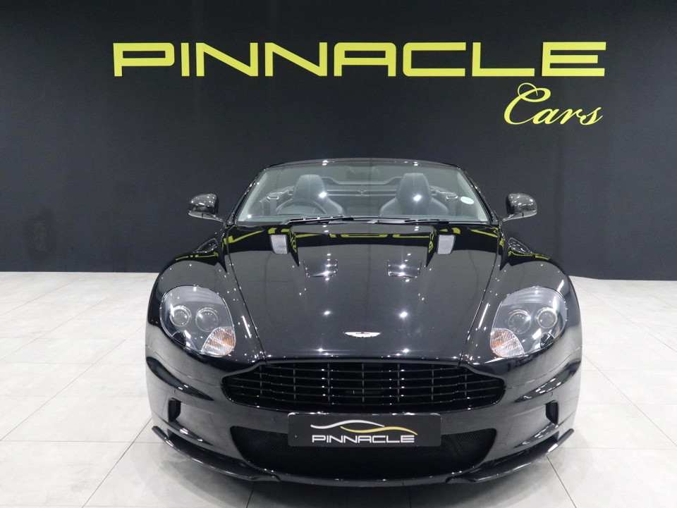 ASTON MARTIN DBS, image 2