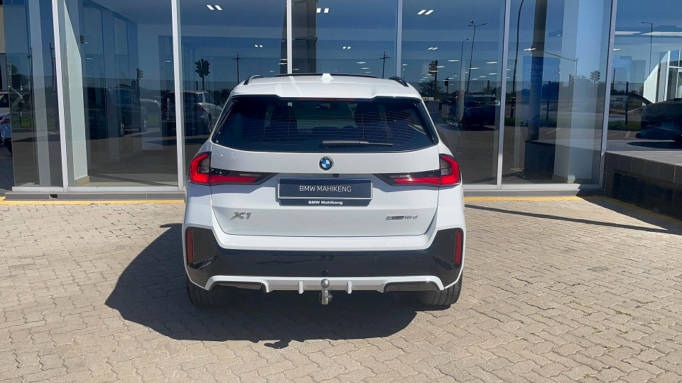 BMW X1 sDRIVE18d M-SPORT, image 2