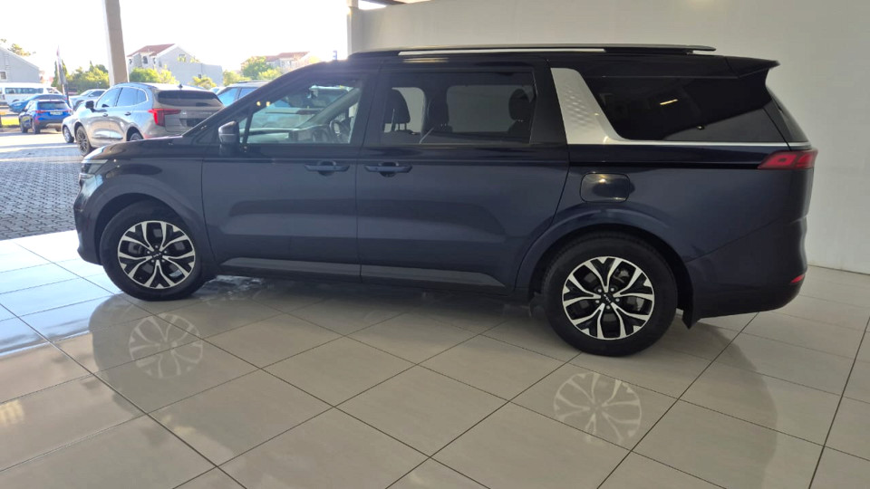 KIA CARNIVAL 2.2 CRDI EX+ A/T (8 SEAT), image 2