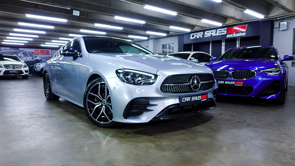 Mercedes-Benz E200 coupe, image 1