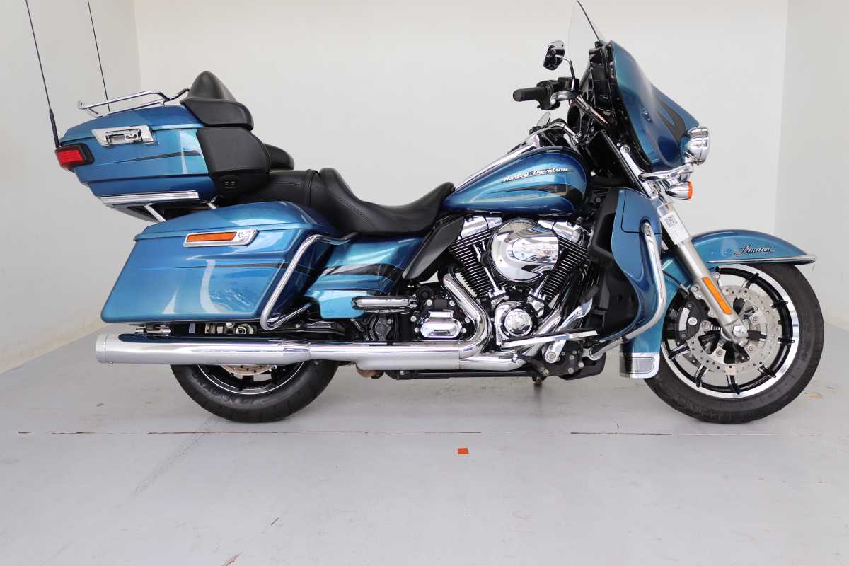 HARLEY DAVIDSON ULTRA LIMITED 114, image 2