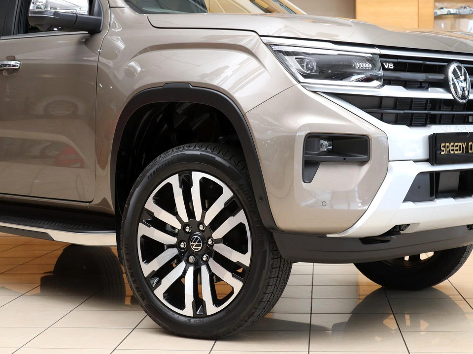 VOLKSWAGEN AMAROK 3.0TDI V6 184KW 4MOT AVENTURA A/T D/C P/U, image 2