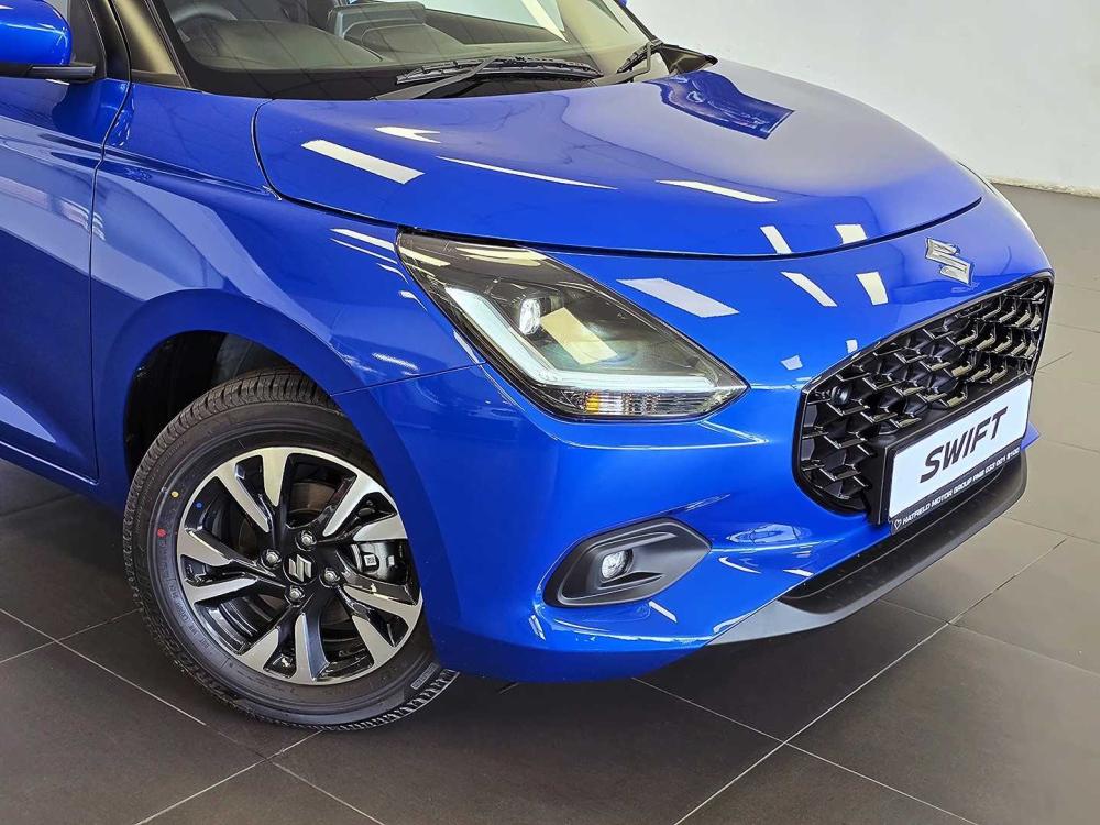Suzuki Swift 1.2 GLX CVT, image 2