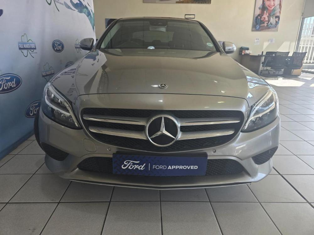 Mercedes-Benz C200, image 2