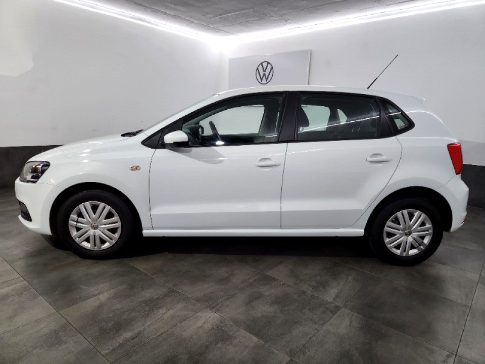 VOLKSWAGEN POLO VIVO 1.4 COMFORTLINE (5DR), image 2