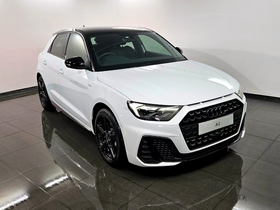 AUDI A1 SPORTBACK 30 TFSI BLACK EDITION S-TRONIC, image 1