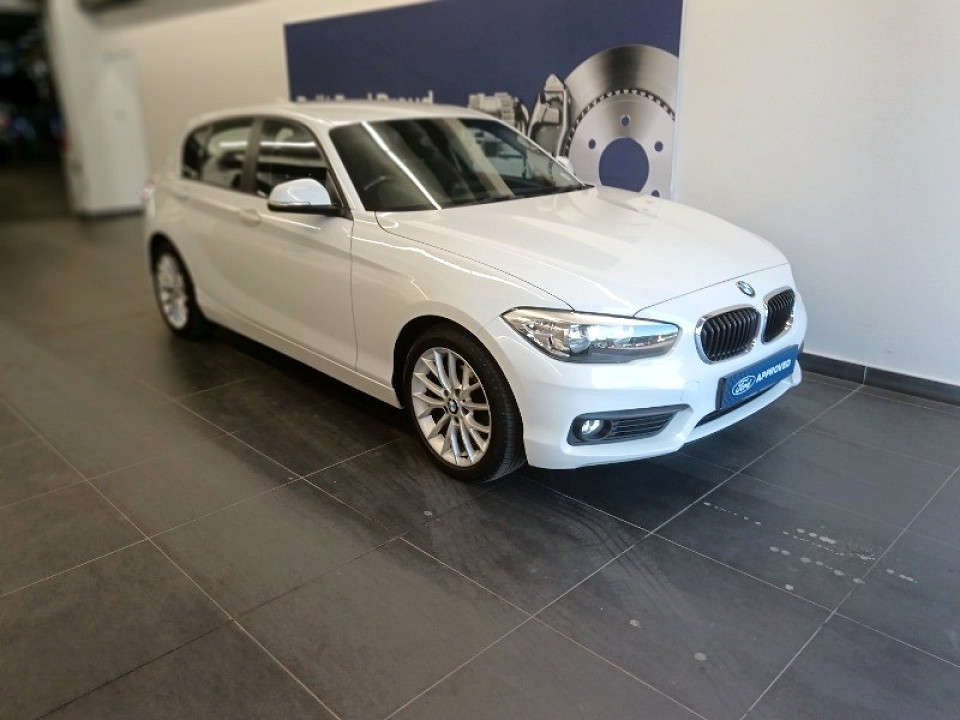 BMW 118i 5DR A/T (F20), image 1