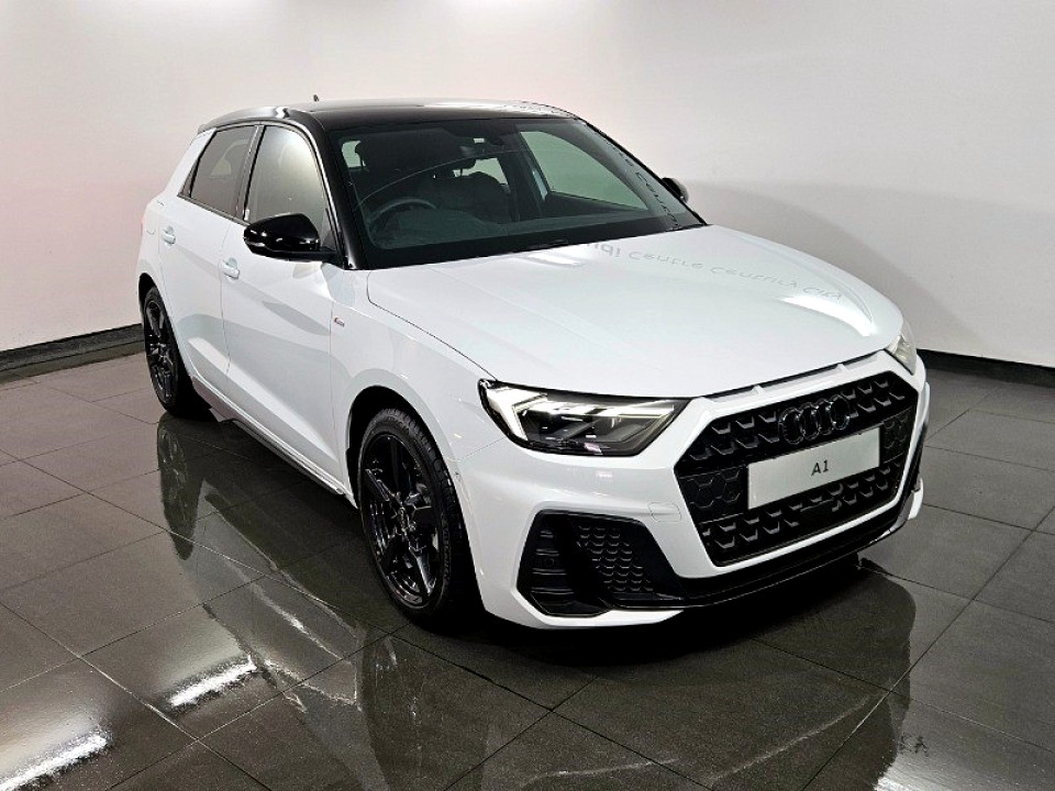 AUDI A1 SPORTBACK 30 TFSI BLACK EDITION S-TRONIC, image 1