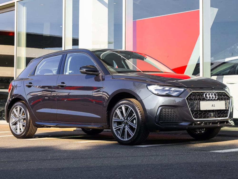 AUDI A1 SPORTBACK 30 TFSI ADVANCED S-TRONIC, image 1