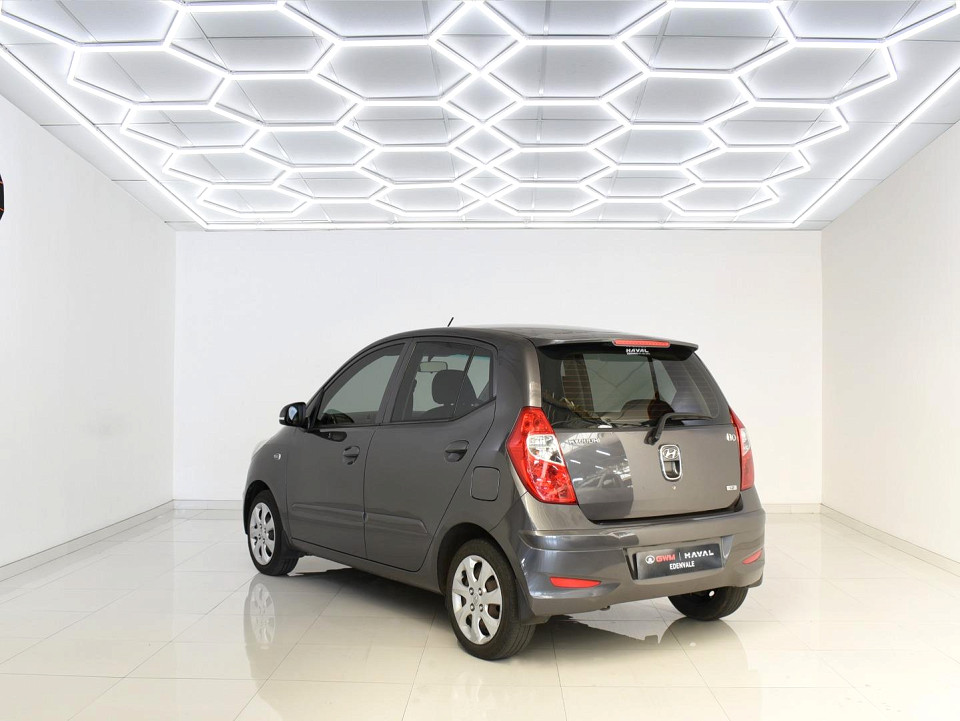 Hyundai i10 1.25 GLS auto, image 2