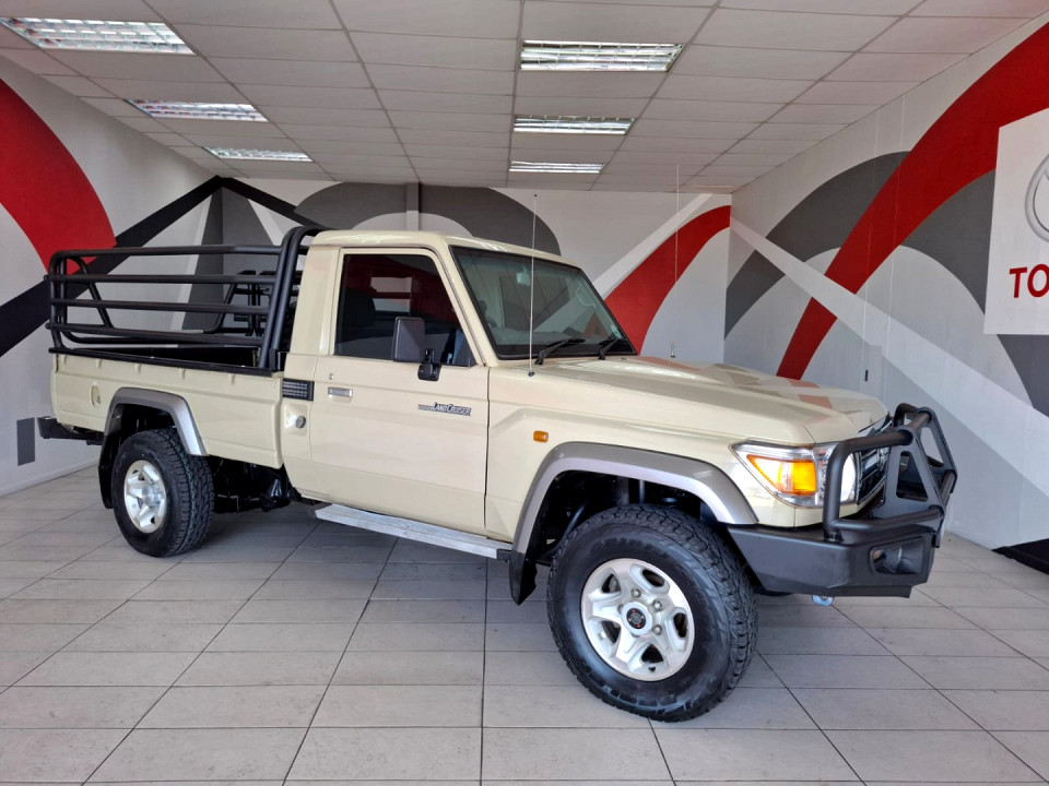 TOYOTA LAND CRUISER 79 4.2D P/U S/C, image 1
