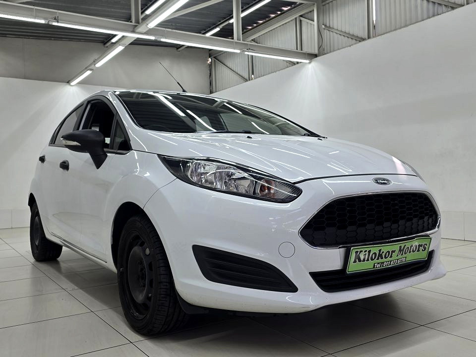FORD FIESTA 1.4 AMBIENTE 5 Dr, image 1