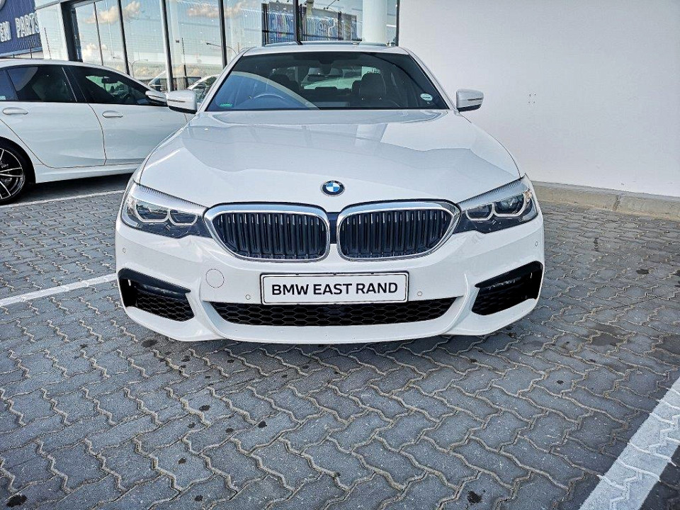 BMW 540i M Sport, image 2