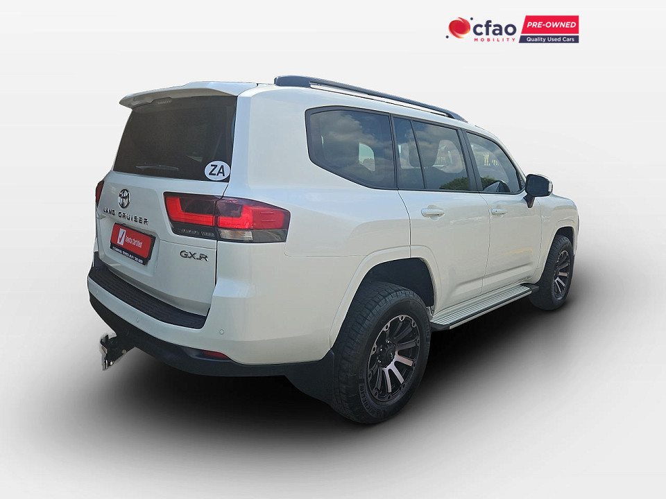 TOYOTA LANDCRUISER 300 V6 3.3D GX-R, image 2