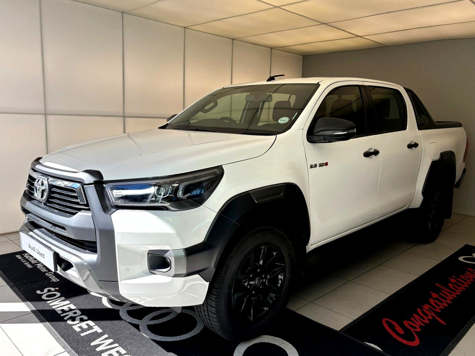 TOYOTA HILUX 2.8 GD-6 RB LEGEND A/T P/U D/C, image 1